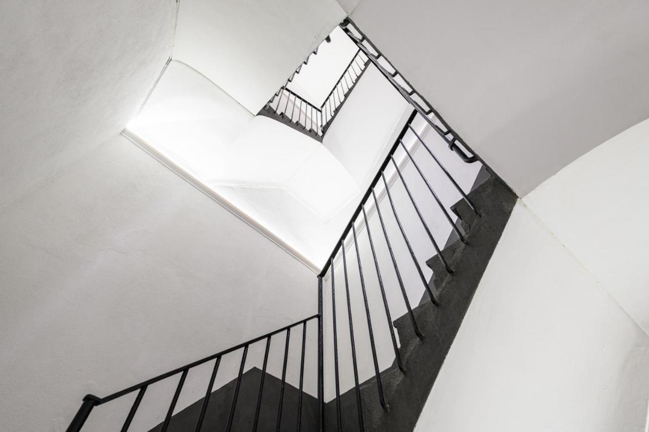 La Magnifica Napoli Apartments Gold House Luaran gambar